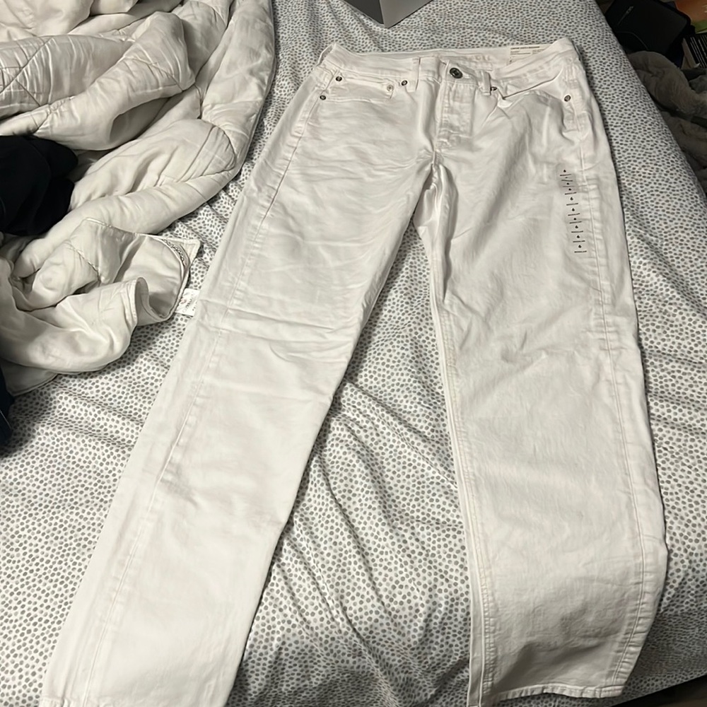 American Eagle white ‘90s straight jean new with tags